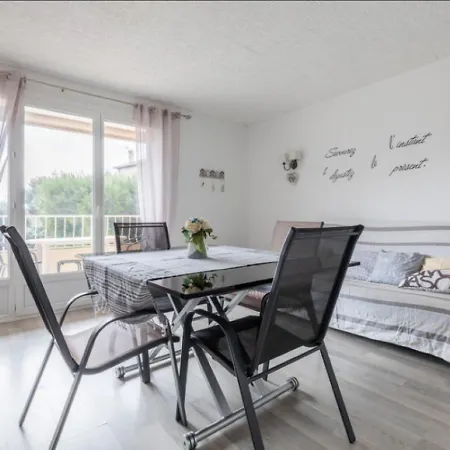 Apartment Centre- Entre Falaise Et Port Cassis